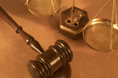 La preparación del recurso de casación Contencioso-Administrativo contra autos Mazo y balanza