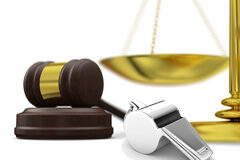 Derecho Deportivo vs. Derecho del Deporte Un mazo, una balanza y un silbato