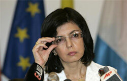 El texto refundido de la ley general para la defensa de los consumidores y usuarios y otras leyes complementarias: ¿Hacia un código del consumidor? El texto refundido de la ley general para la defensa de los consumidores y usuarios y otras leyes complementarias: ¿Hacia un código del consumidor?