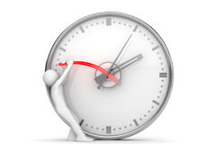 Acciones de cesación de actividad y de reclamación de indemnización perjuicios en vivienda arrendada Un muñequito parando las agujas de un reloj