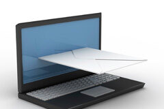 La e-administración pública. Regulación practica a partir del 2 de octubre de 2016 Sobre entrando en un ordenador portatil