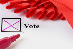 Los referendos: una práctica arriesgada en la historia de la UE Impreso con una x