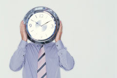 Nueva cuestión prejudicial al TJUE sobre la obligación de registro de jornada Reloj