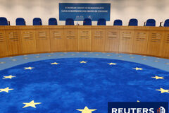 El tribunal de Estrasburgo media entre España y un demandante alemán Una sala del TEDH