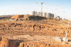 Sobre el derecho de superficie, su interpretación y la inscripción en el Registro de la Propiedad terreno para edificar