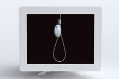 El suicidio puede ser considerado accidente de trabajo En la pantalla se ve una soga de ahorcar formada por cable y un ratón de ordenador