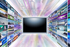 ¿Por qué no puedo disfrutar de todas las temporadas de mi serie favorita en mi plataforma de VoD? Pantallas de television con imágenes